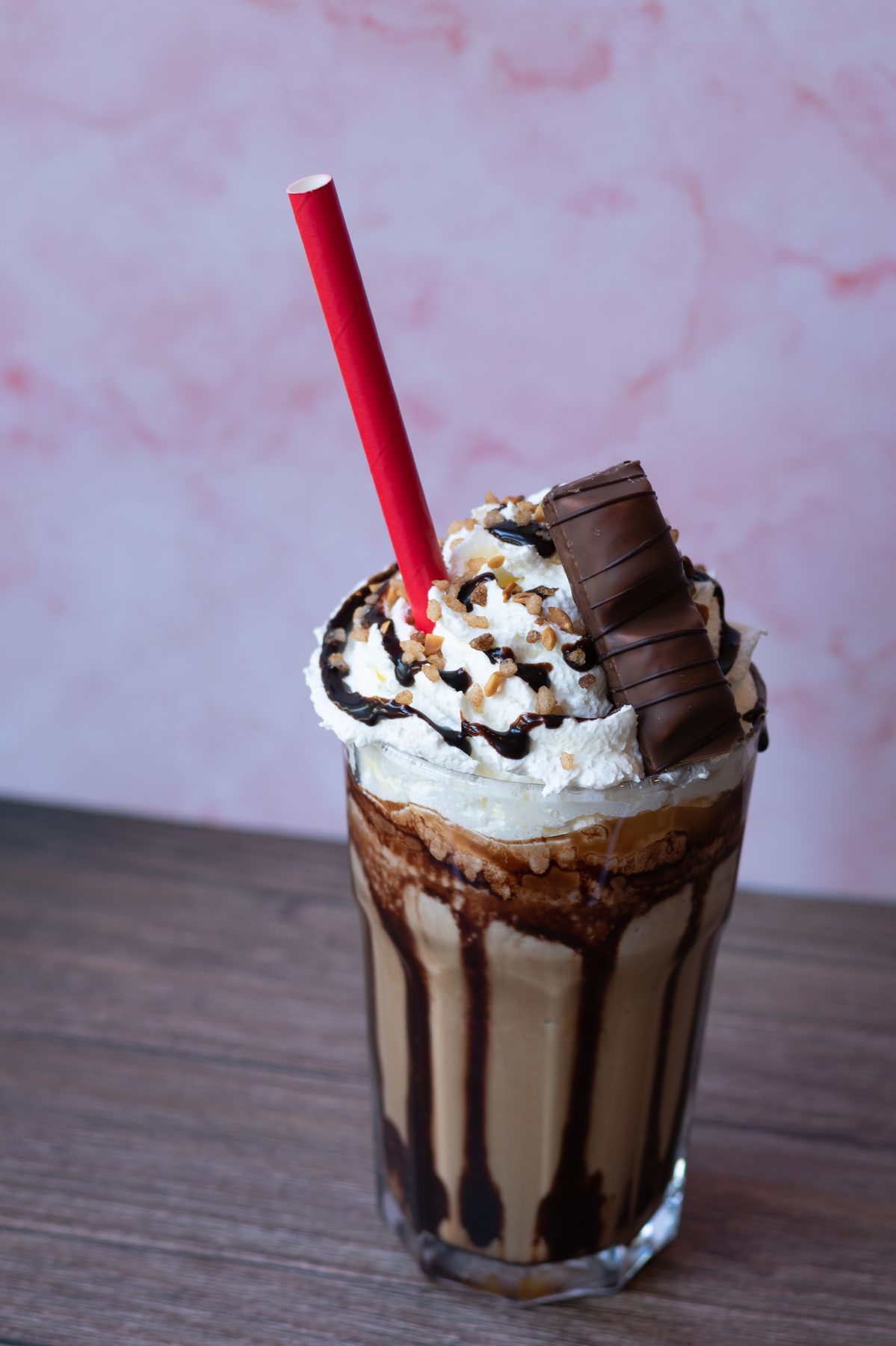 IJskoffie met slagroom en chocolade bij Beckey's
